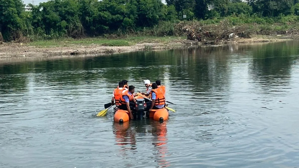 maharashtra-one-dead-two-feared-drowned-in-river-in-punes-pimpri-chinchwad-search-underway